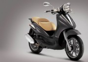 Piaggio Beverly 250